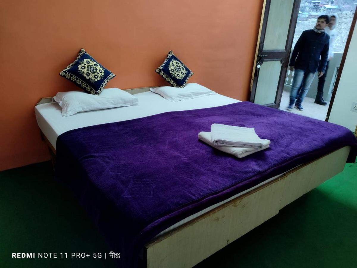 Hotel Debbhumi Regency Sāngla Esterno foto